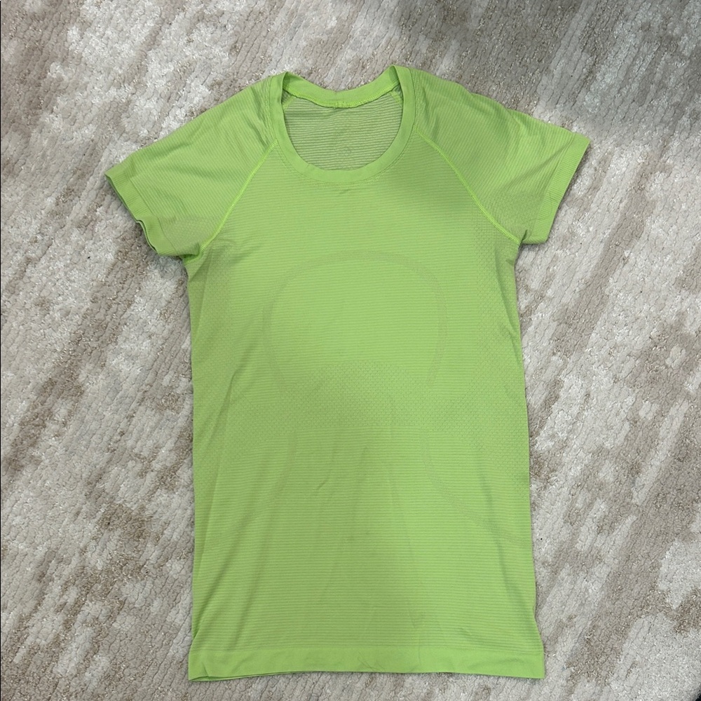 Lululemon Athletica Lime Short Sleeve Tee